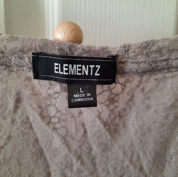 Elementz Size L Gray Lace Short Sleeve T-Shirt - Picture 4 of 7